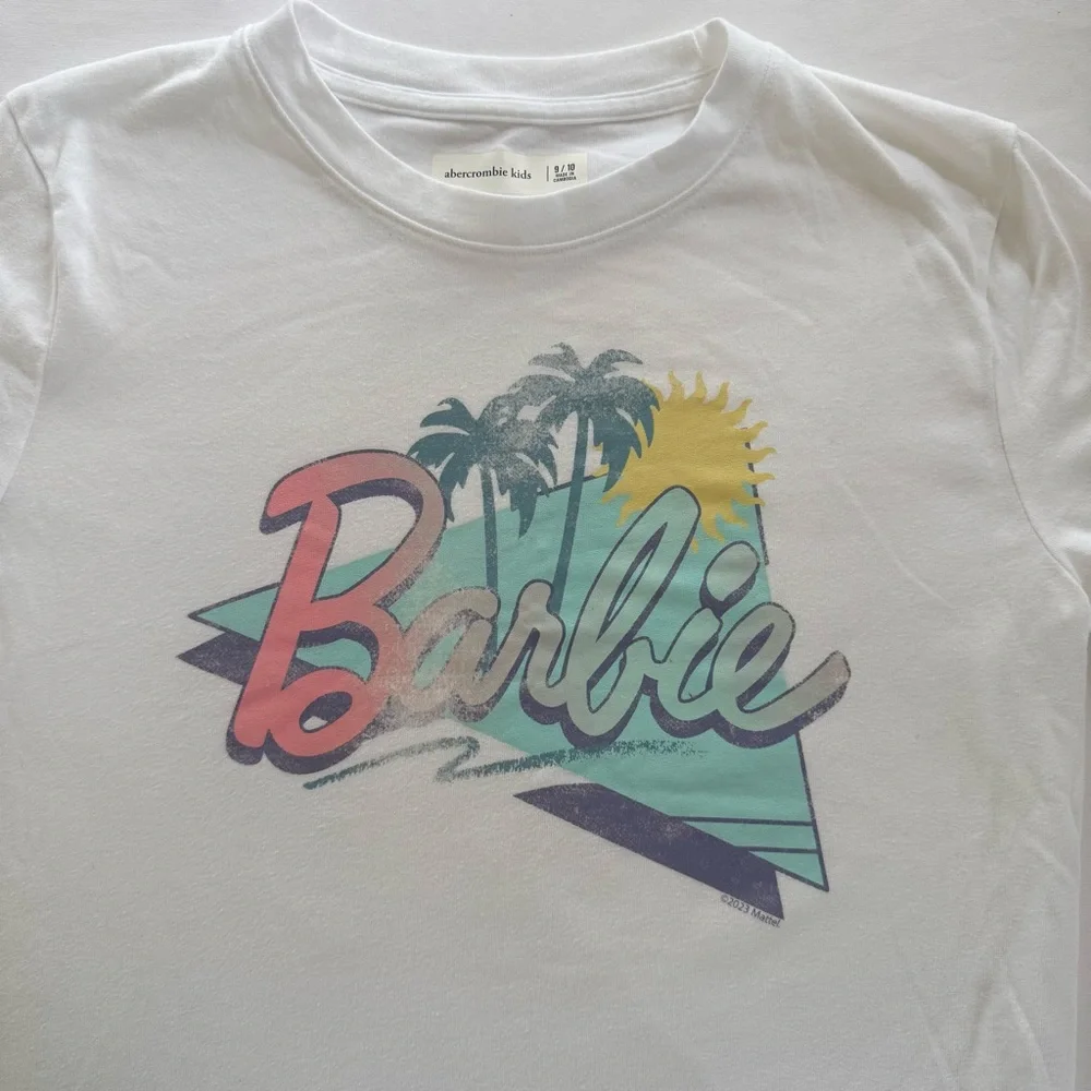 Abercrombie Kids Barbie‎ Graphic T Shirt White Palm Trees 9/10